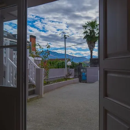 Proche Sanctuaires - Confort Premium - Parking Facile ルルド