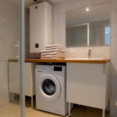 Proche Sanctuaires - Confort Premium - Parking Facile *